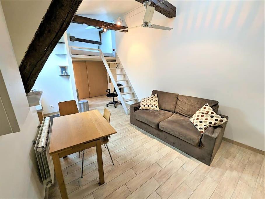 Id 348 - Chatelet/blvd Sebastopol Apartment Paris
