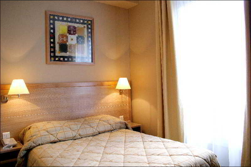 Grand Dore Hotel Paris