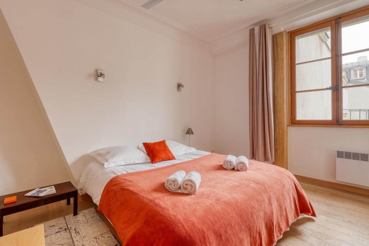 Bohemian & Authentic Parisian Flat - 07 Appartement Paris
