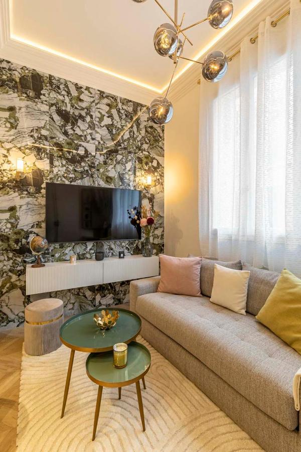 Appartement Le Des Champs Elysees Paris