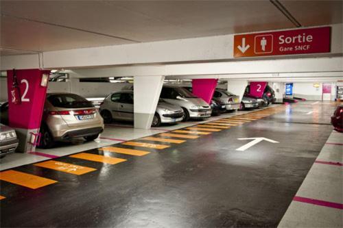 Luxury La Vie En Rose Place D'italie Croulebarbe Parking Et Terrasse *