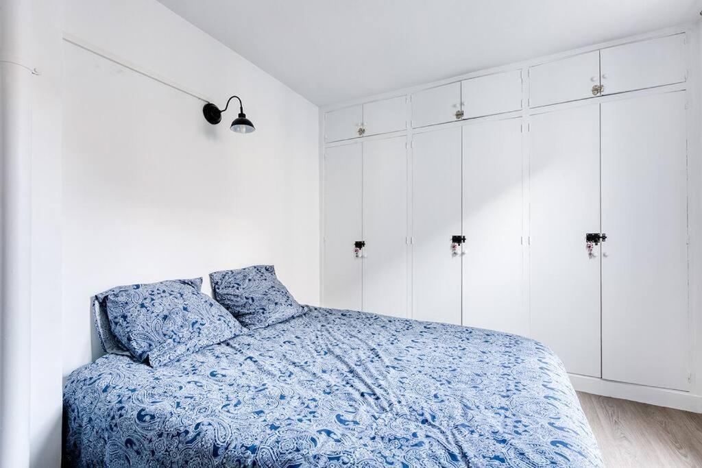Flat With Billard And View Apartment Paris