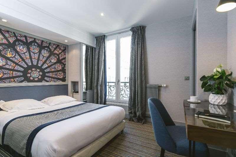 Hotel Saint Christophe Paris