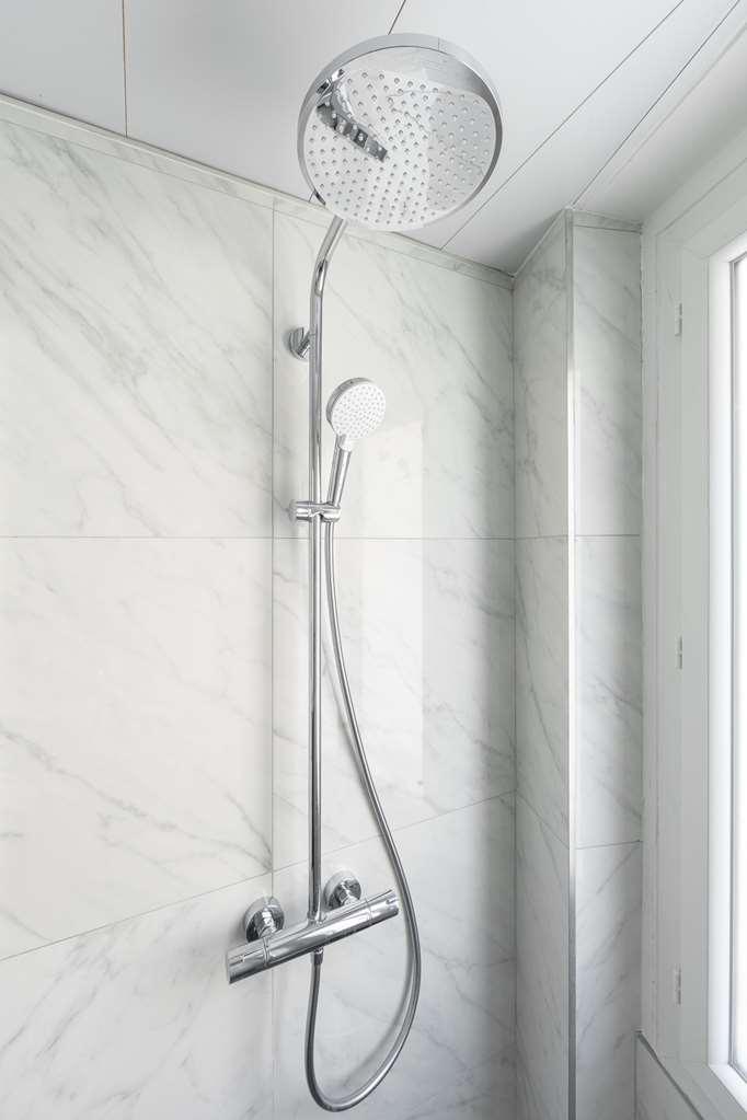 Saint Christophe Hotel 3*