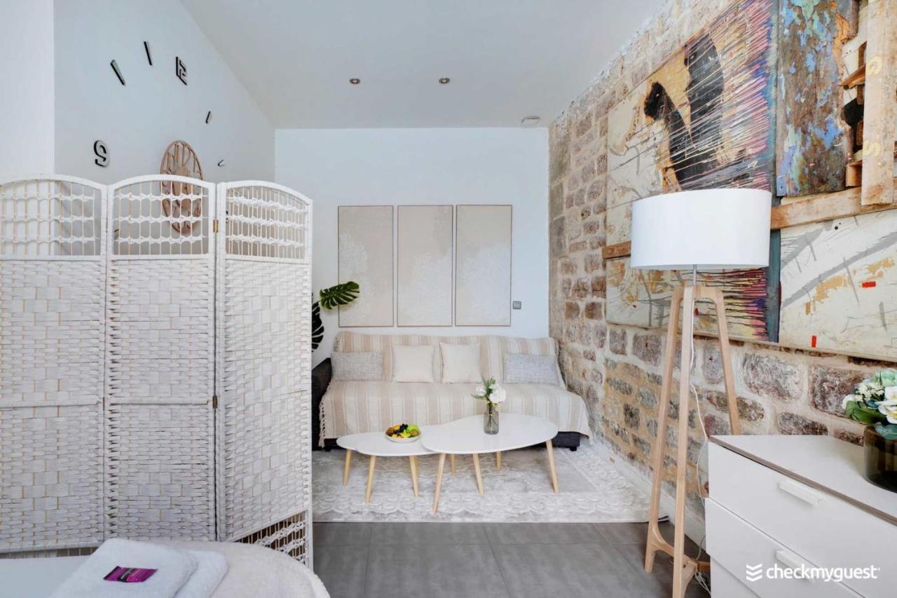 Cosy 2 Pers Voltaire * Paris