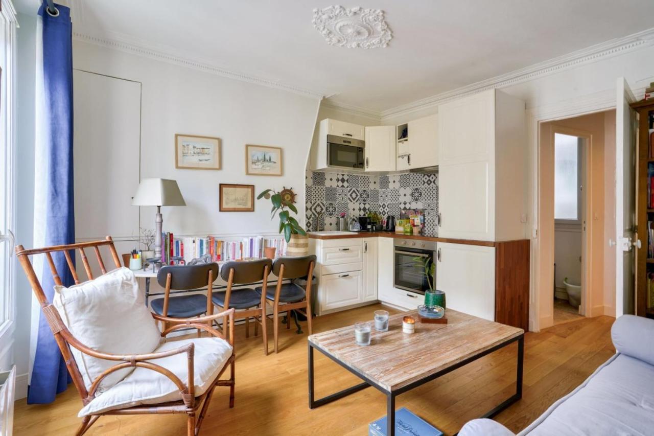 Charming For 2 People - 18 Paris