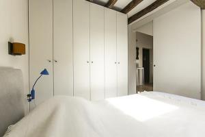 Babylone 1725 Hld 34387 Hotel Paris