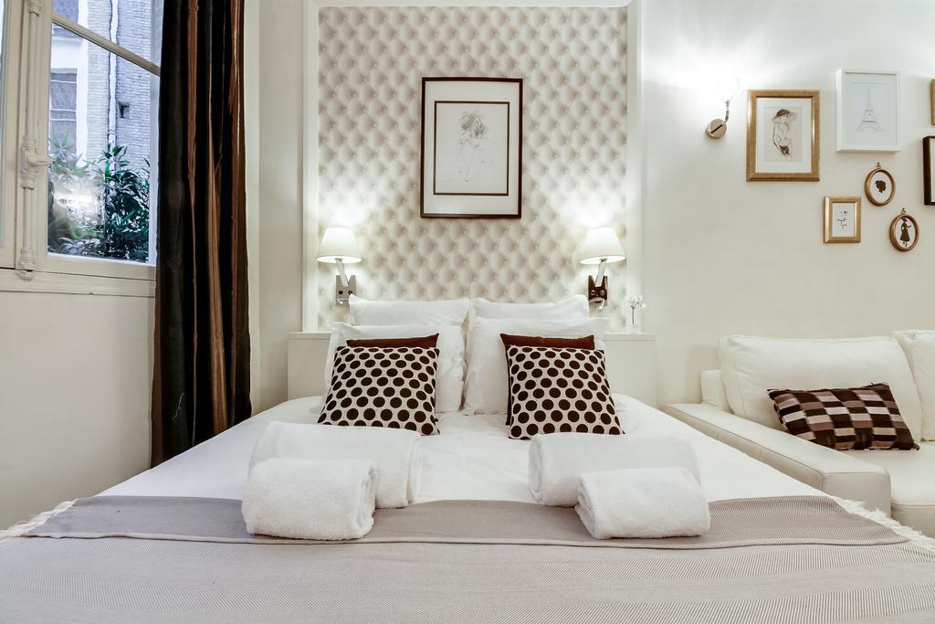 Sweet - Trocadero - Jocelyn Paris