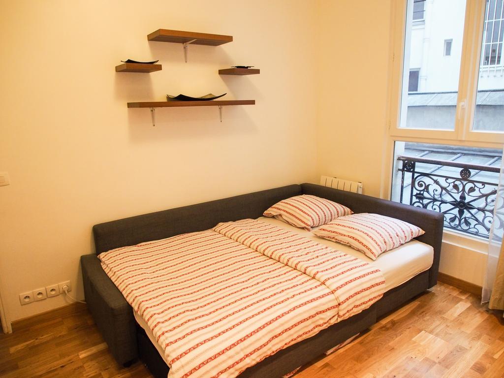 Petits Champs Bed & Breakfast *