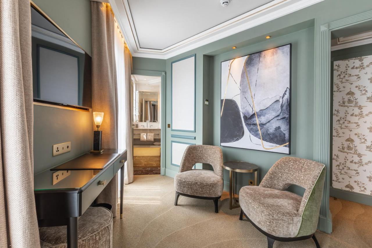 Manolita 5* Paris
