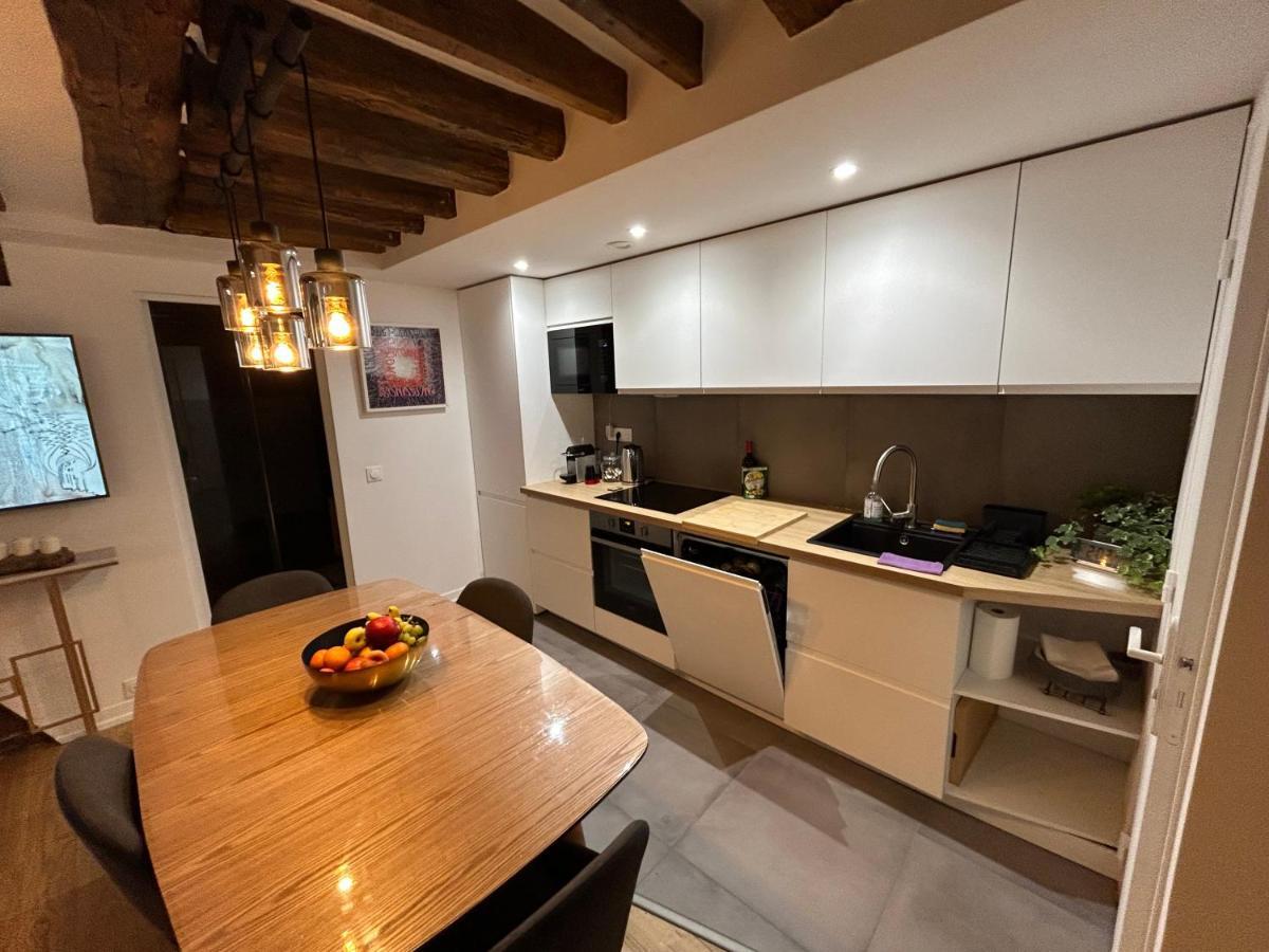 Opera-madeleine 2 Bedrooms Apartment *
