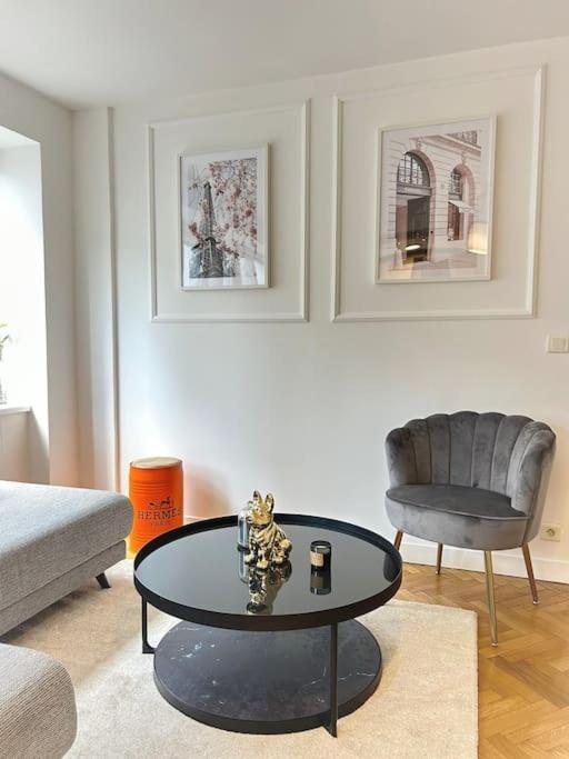 Sublime Flat - Heart Of - Le Marais Apartment