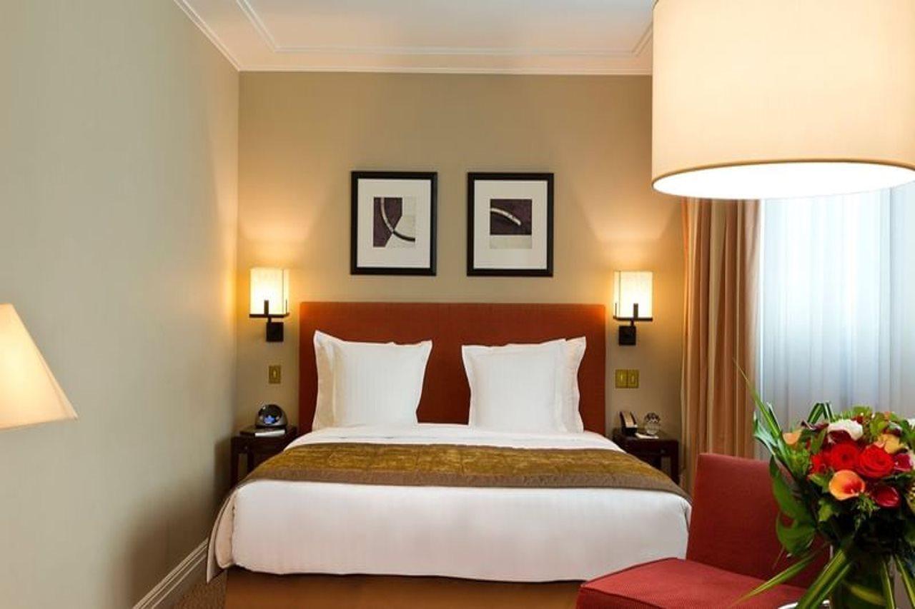 Warwick Champs-elysees Hotel