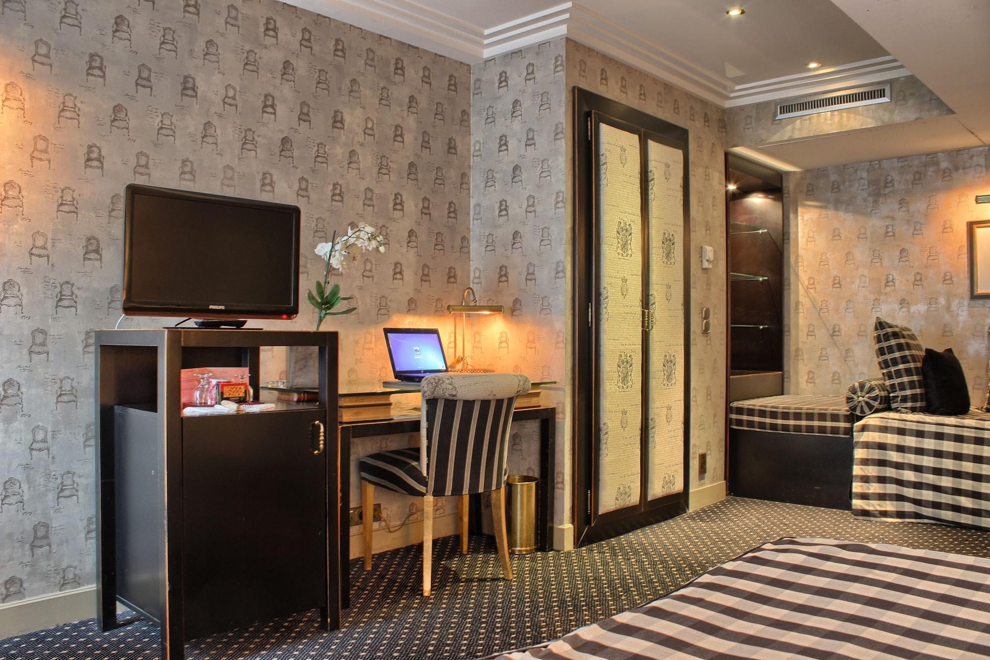Lutece Port Royal Hotel