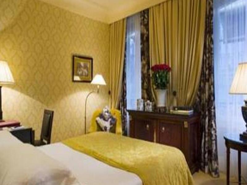 Hotel Francois 1er Paris