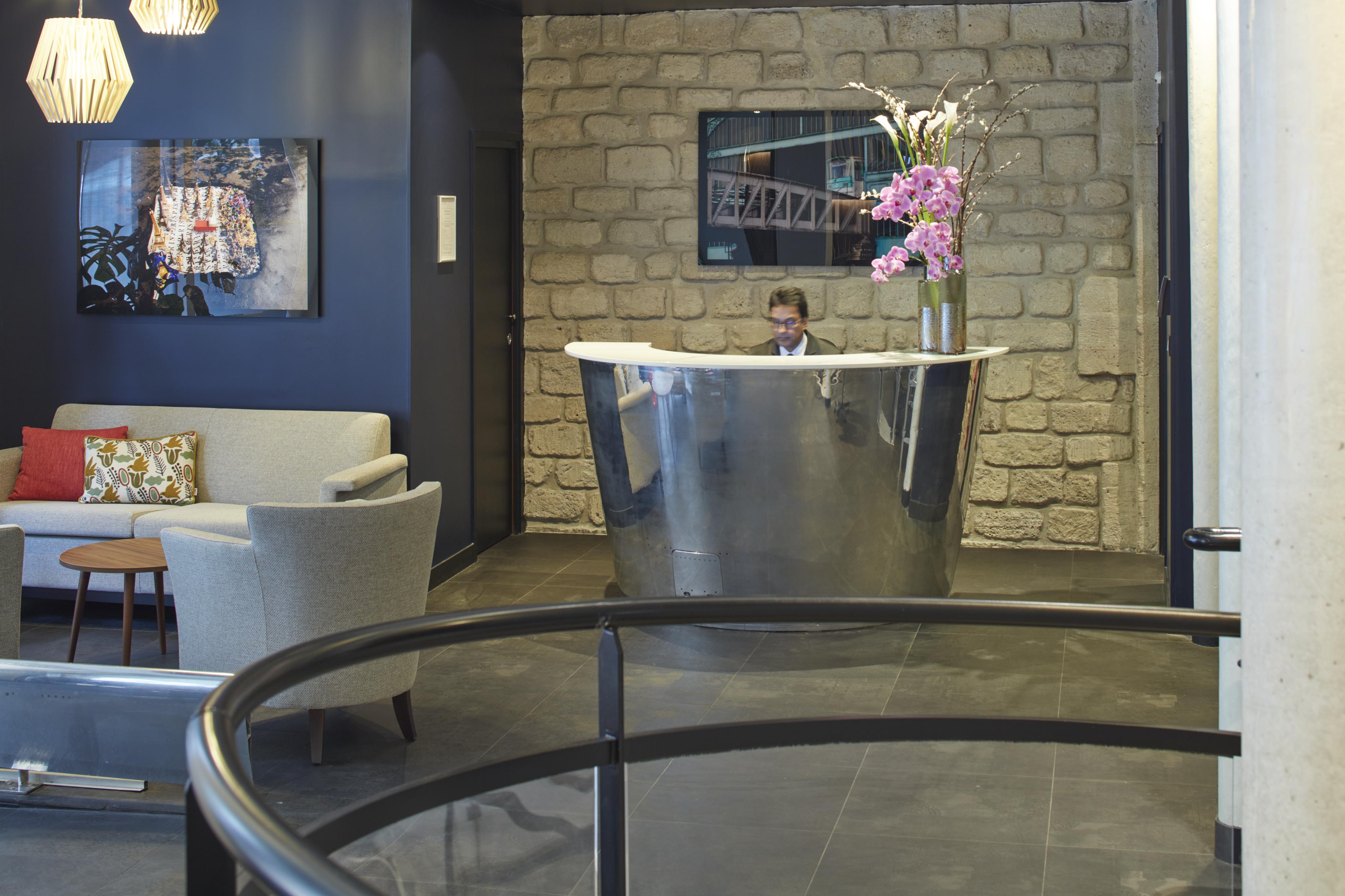 Hotel Atmospheres 4*