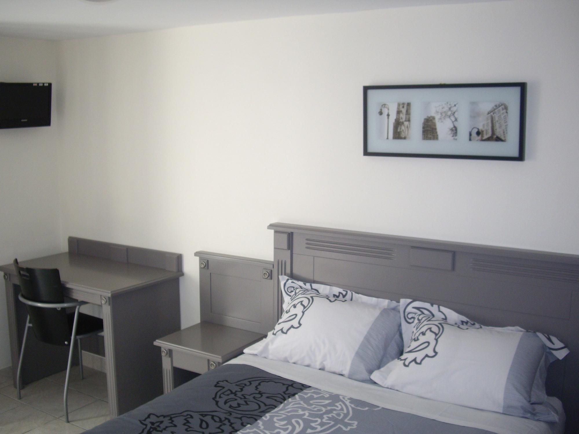 De L'europe Hotel 2*