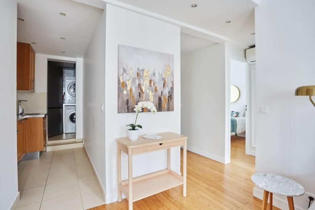 Apartment Rent A - Degas