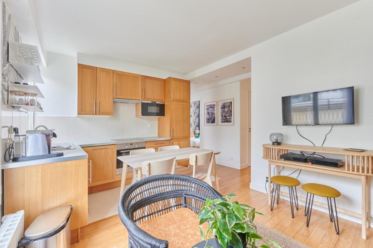 Rent A - Degas Apartment Paris