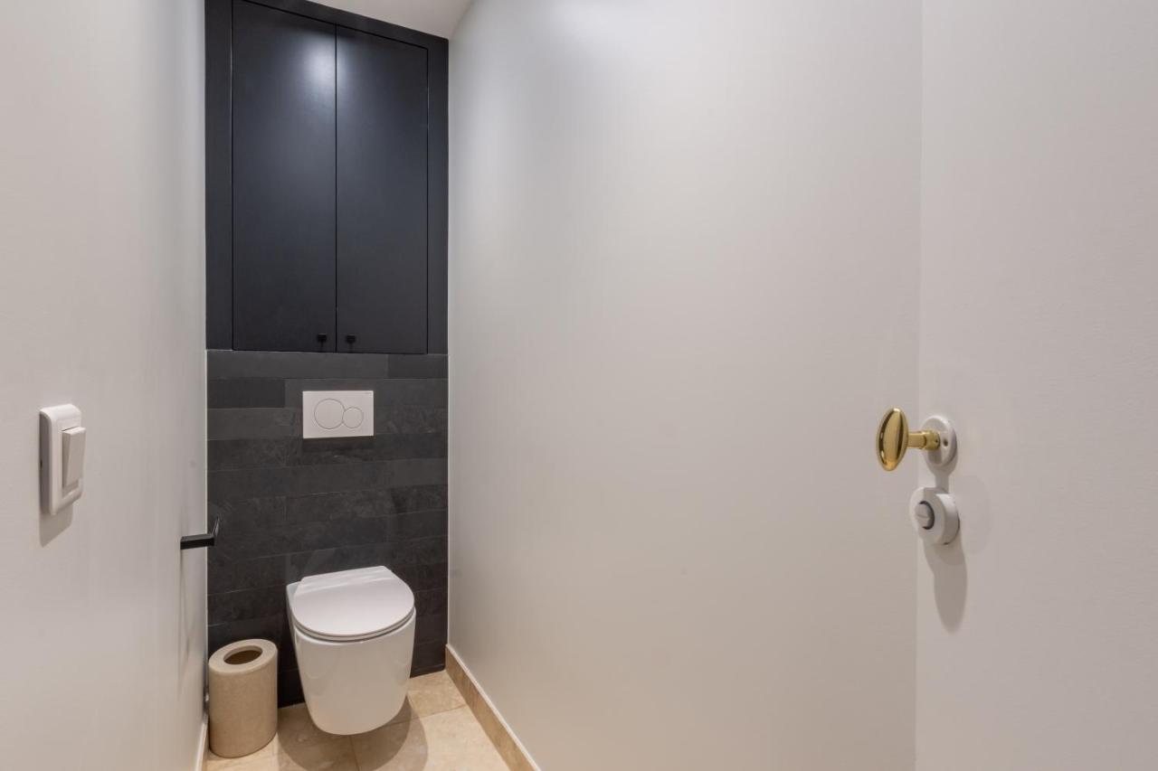 Luxury - 5 Min Walk From Champs-elysees Apartment *