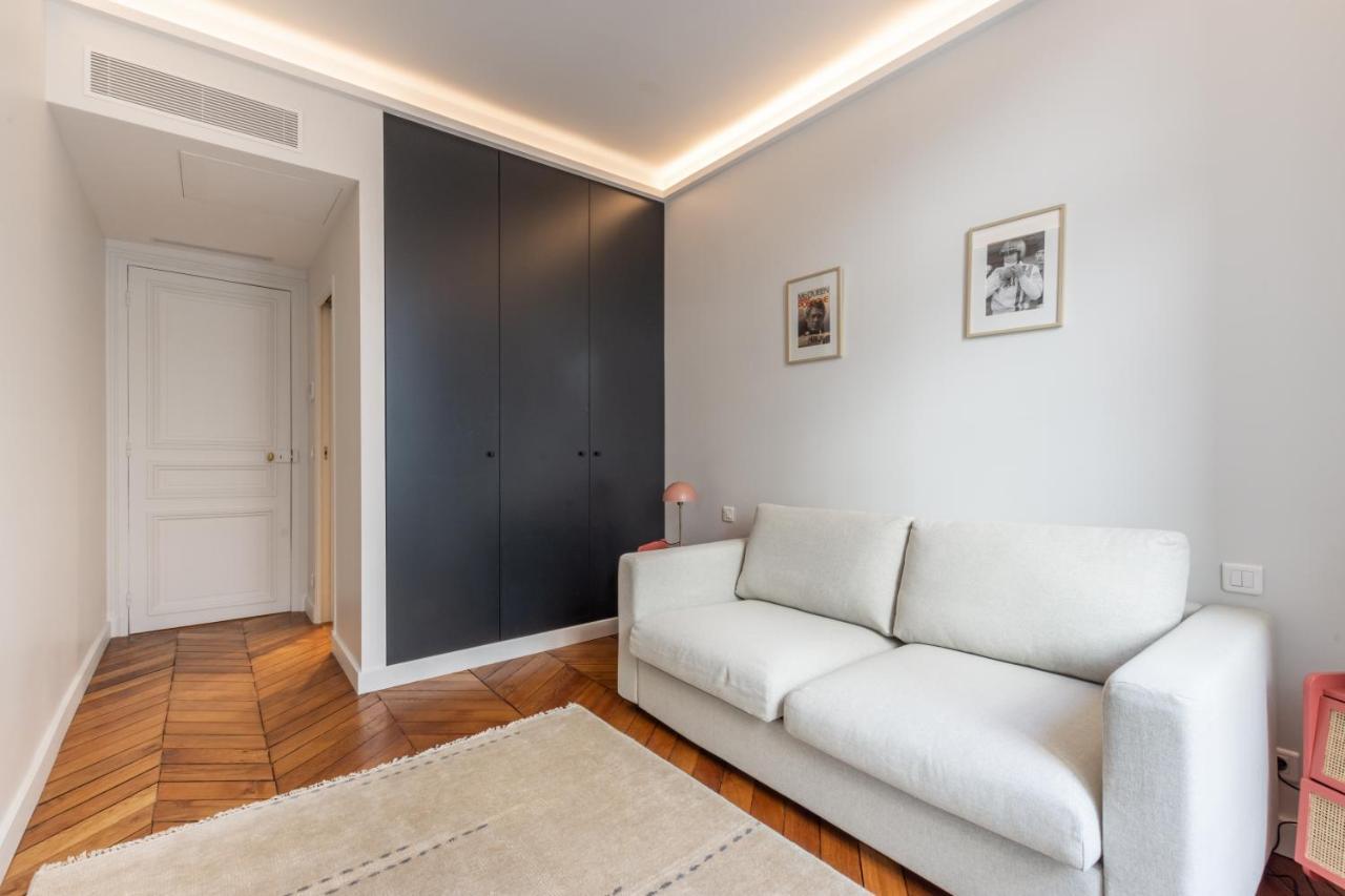 Apartment Luxury - 5 Min Walk From Champs-elysees