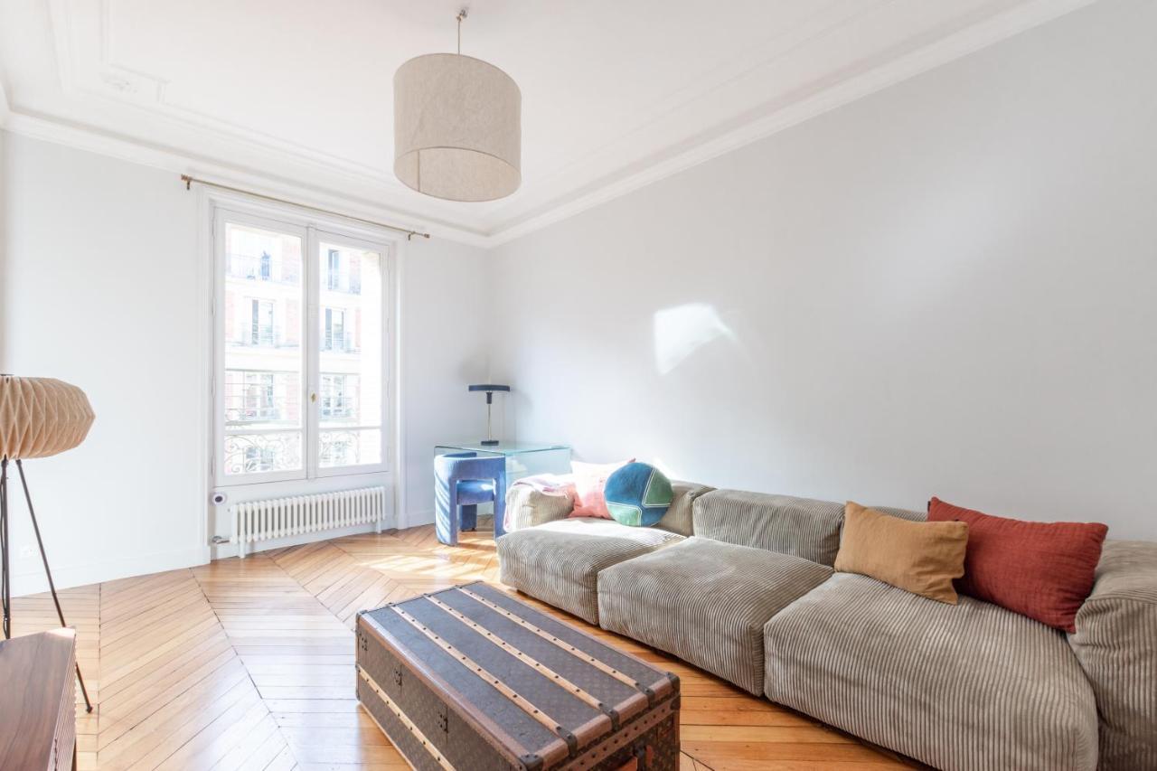 Luxury - 5 Min Walk From Champs-elysees Apartment