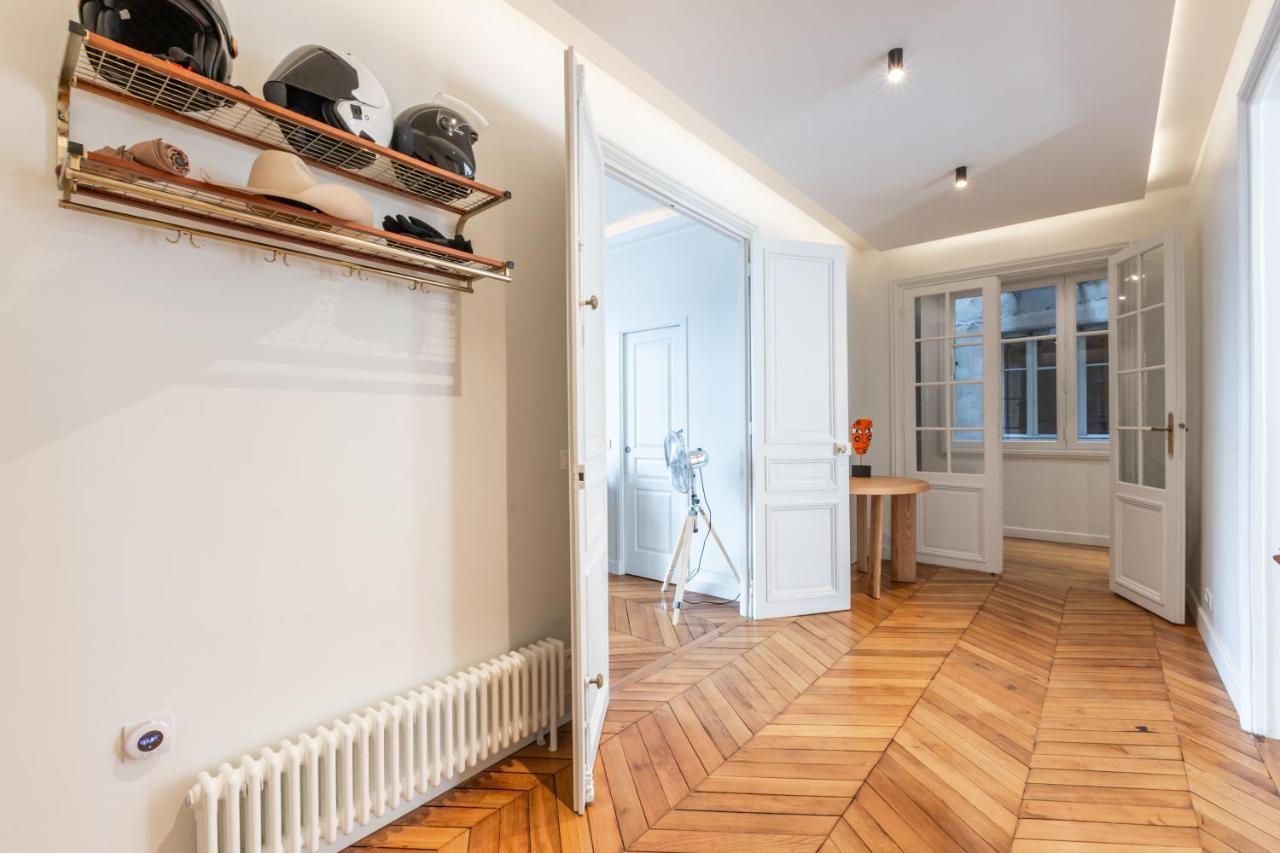 Apartment Luxury - 5 Min Walk From Champs-elysees *