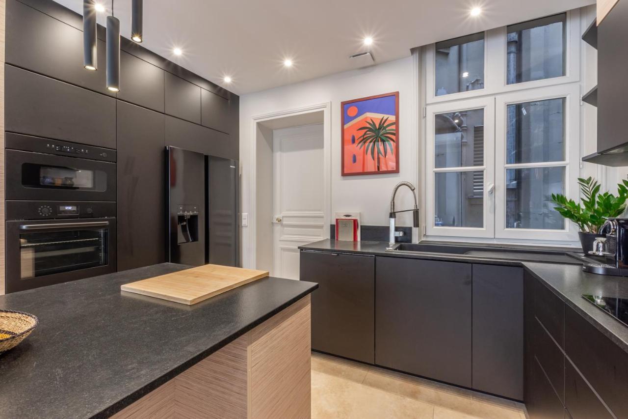 Luxury - 5 Min Walk From Champs-elysees