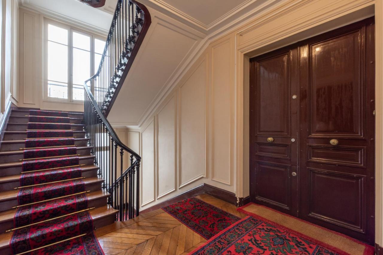 Luxury - 5 Min Walk From Champs-elysees *