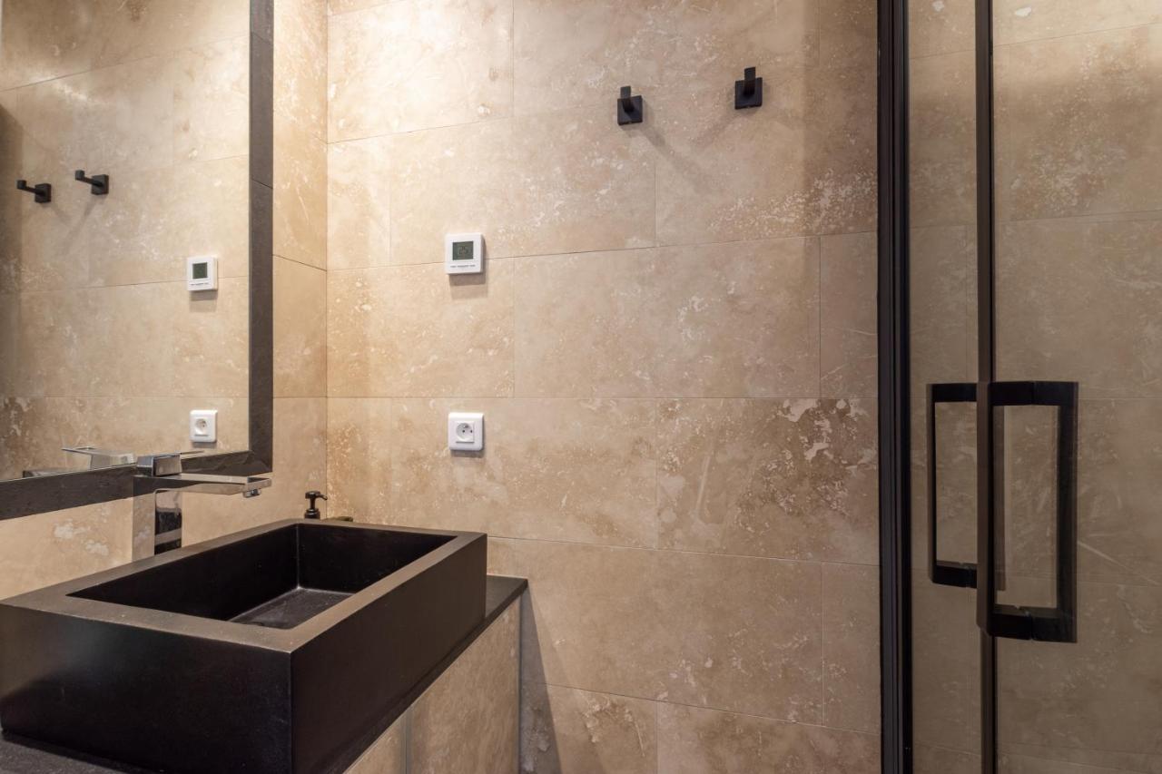 Luxury - 5 Min Walk From Champs-elysees * Paris