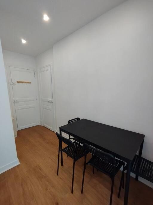 Apartment Studio Neuf Proche Du Metro *
