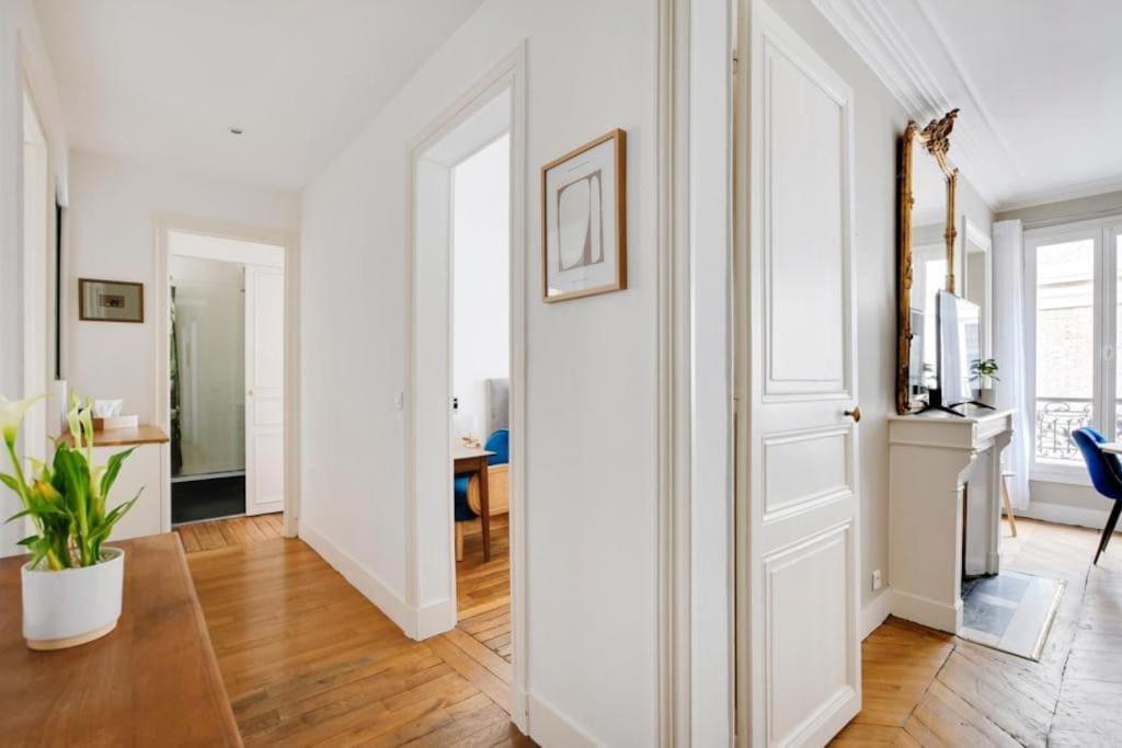 Apartment Elegant Parisian Flat - Monceau *
