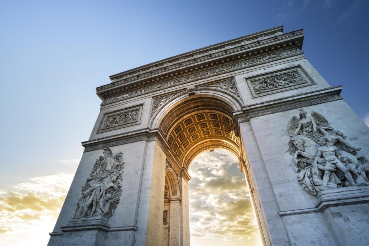 Warwick Champs-elysees 4* Paris