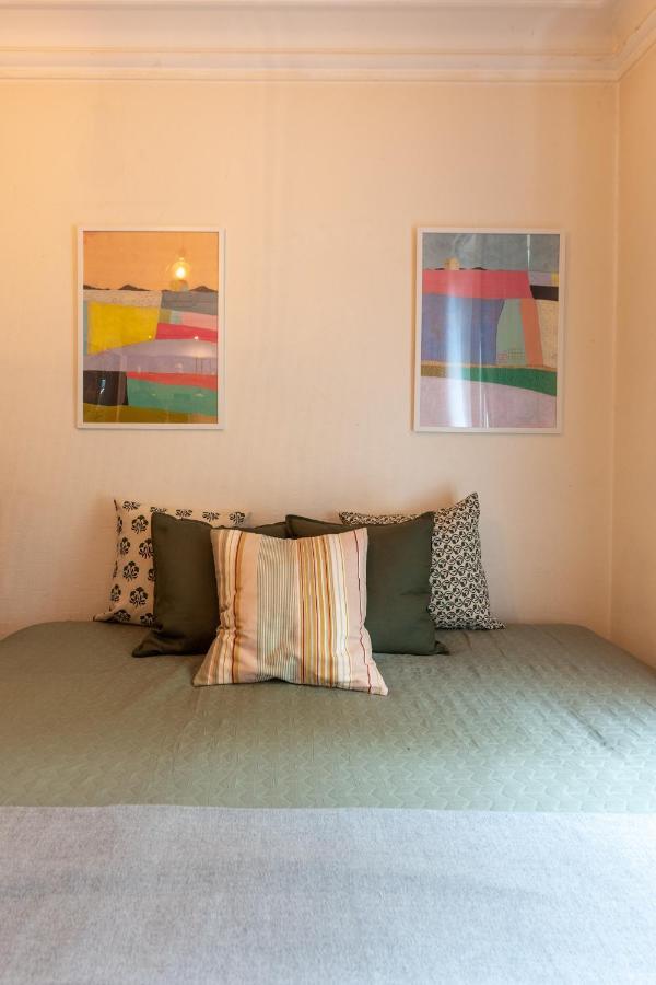 Apartment Au Coeur De Montmartre