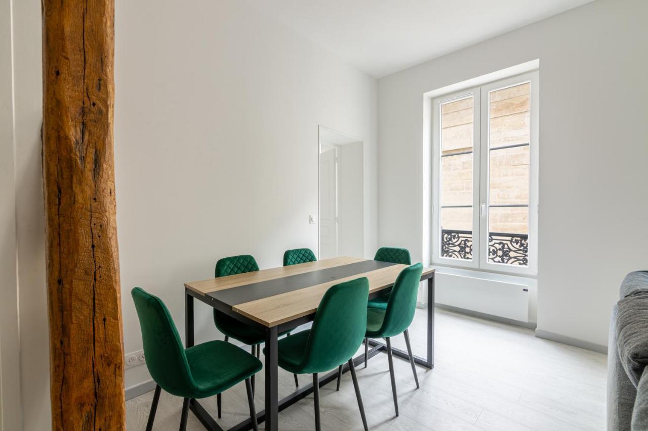 Appartement Luxurious 2 Bedroom Avenue Des Champs-elysees Saint-philippe Du Roule Free Netflix