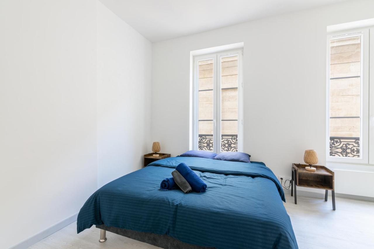 Luxurious 2 Bedroom Avenue Des Champs-elysees Saint-philippe Du Roule Free Netflix Appartement Paris