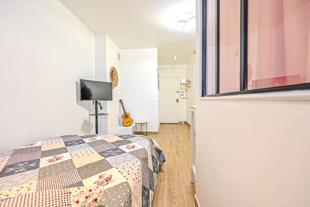 Parisien - Gambetta Apartment Paris