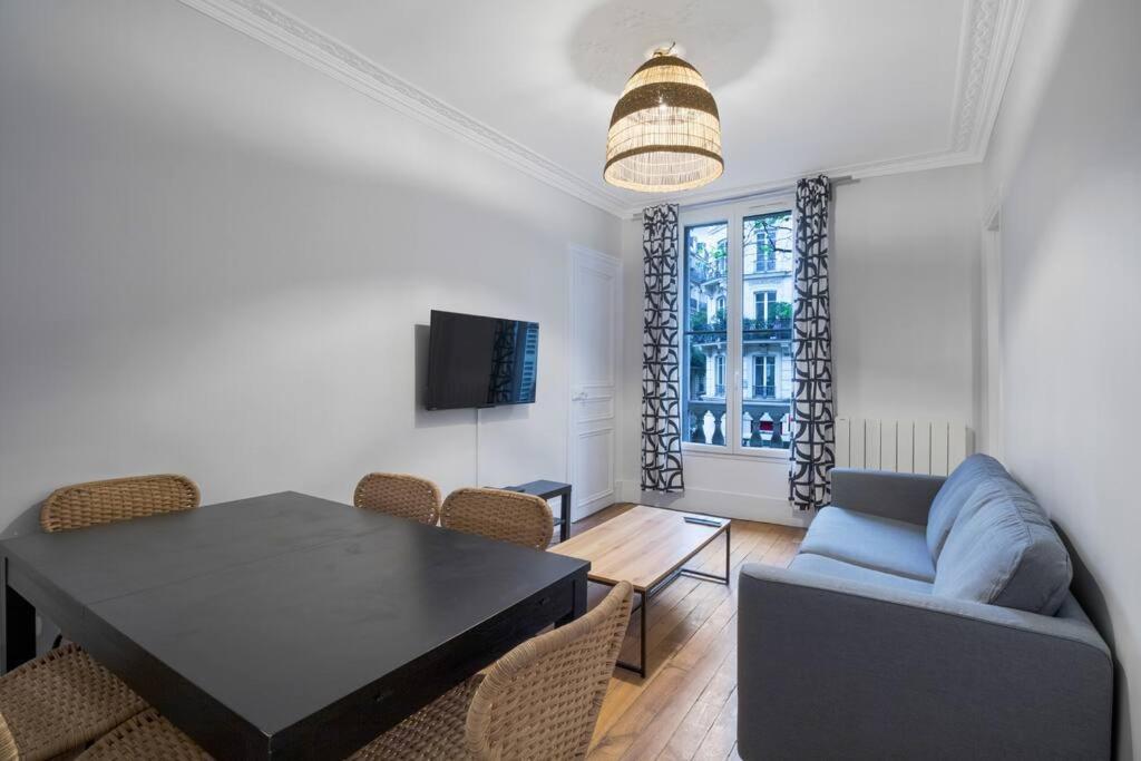 6pers #3 Bedrooms #2 Bathrooms#paris 17eme Appartement *