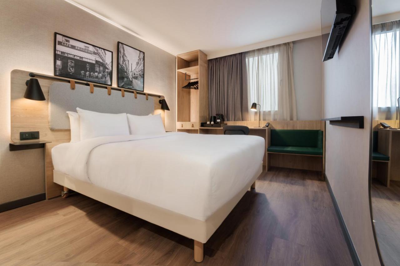 Campanile Prime 19 - La Hotel