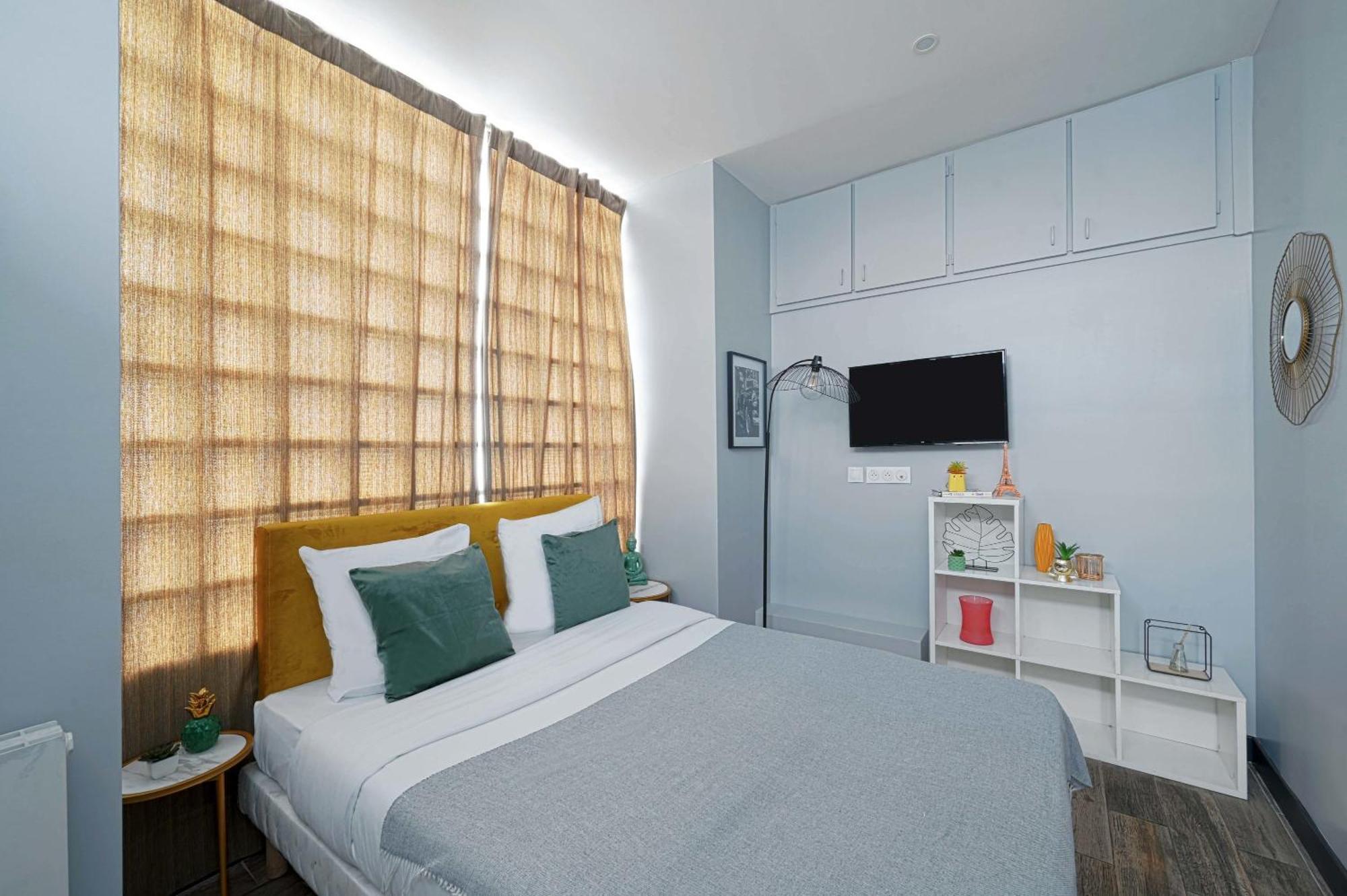 Two Floor With Theatre Appartement *