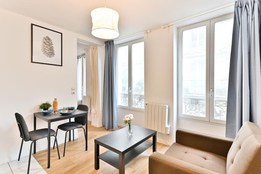 Apartment Proche Mairie 10eme Arrondissement