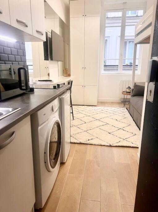 Annah Apartment *