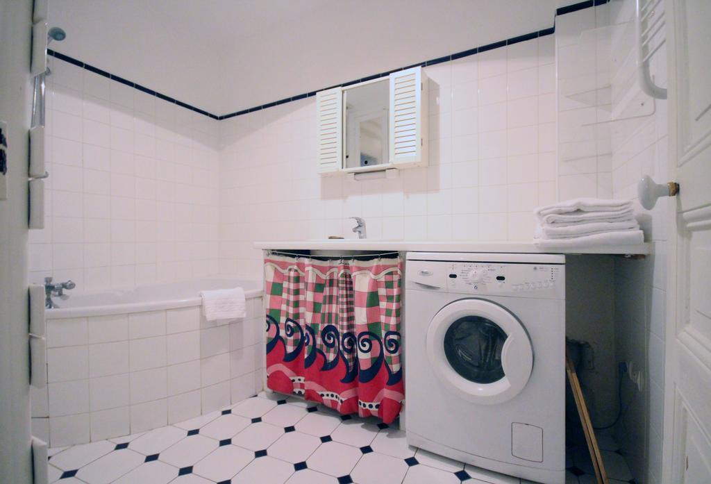 Descartes Apartment *