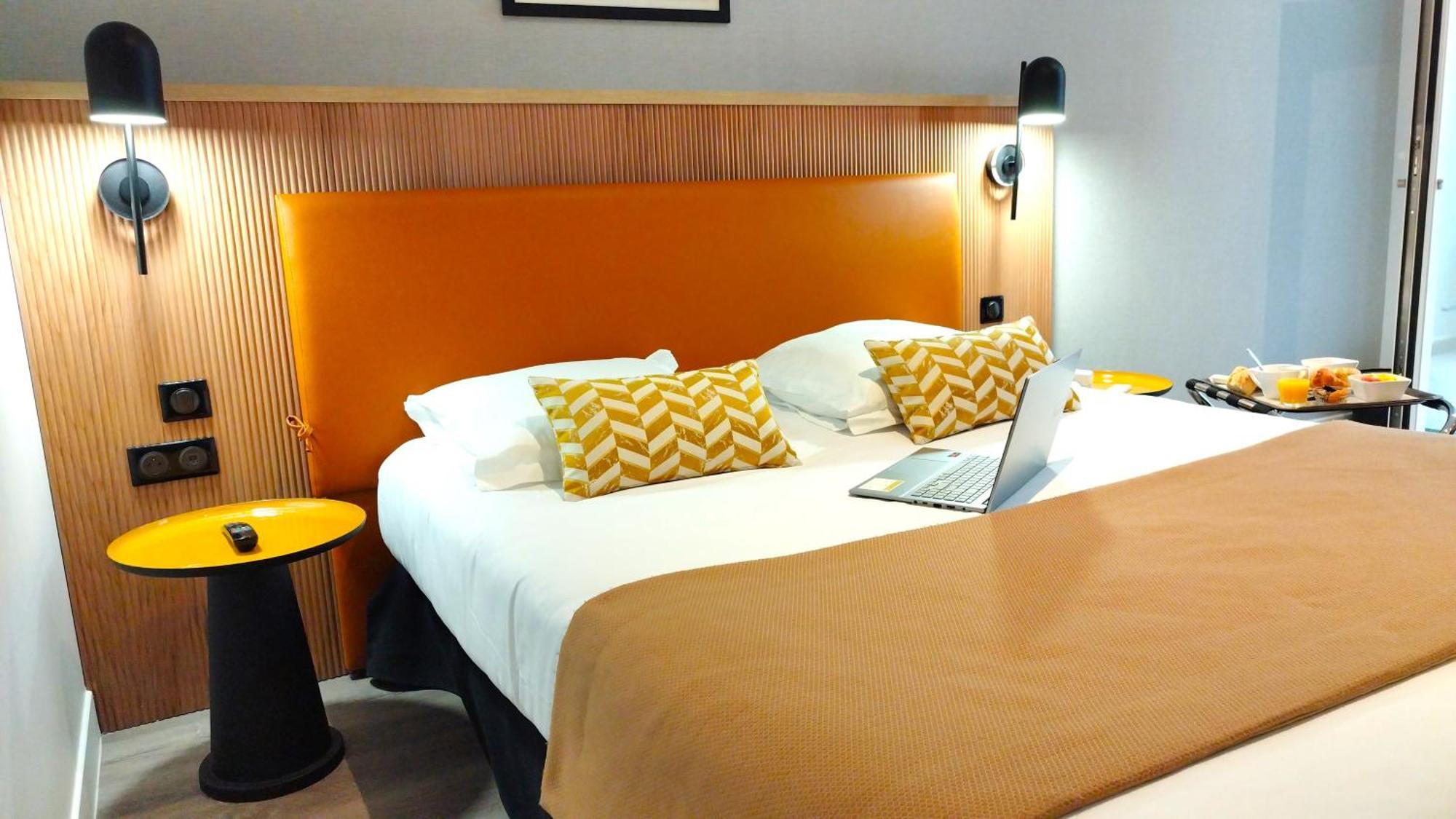 Avia Saphir Montparnasse Hotel Paris