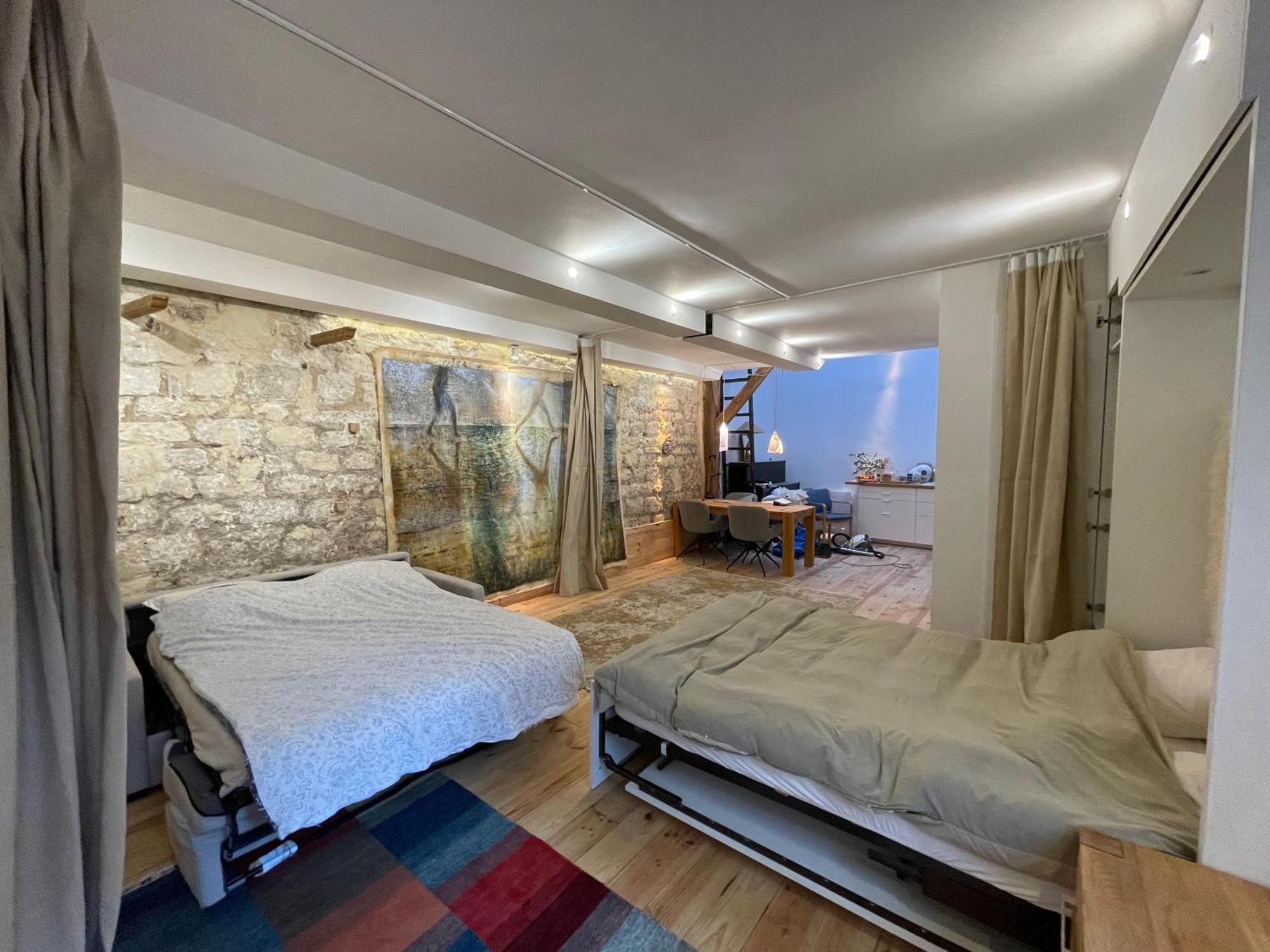 Eleusis-paris Apartment *
