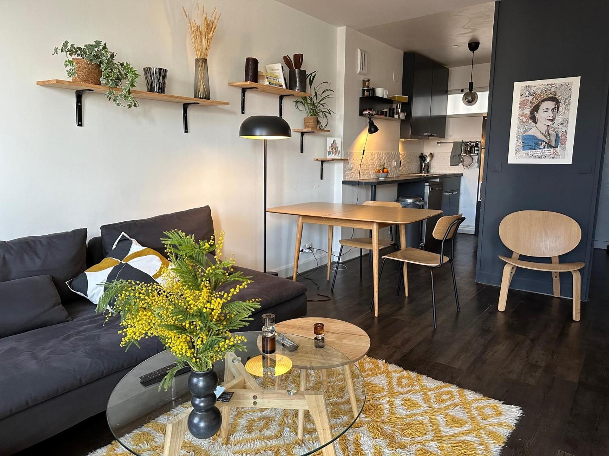 Apartment Tour Eiffel Paris