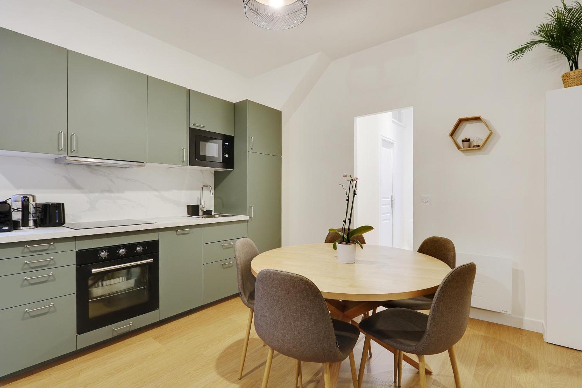 Pick A Flat's In Reuilly-diderot - Rue De Reuilly Apartment