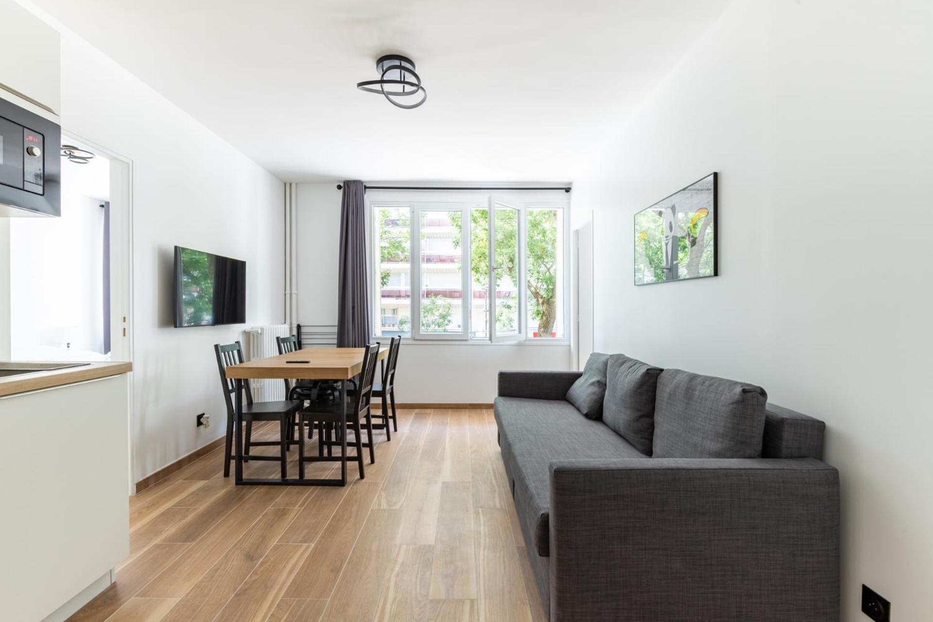 Nouvel Cosy Montparnasse Apartment Paris