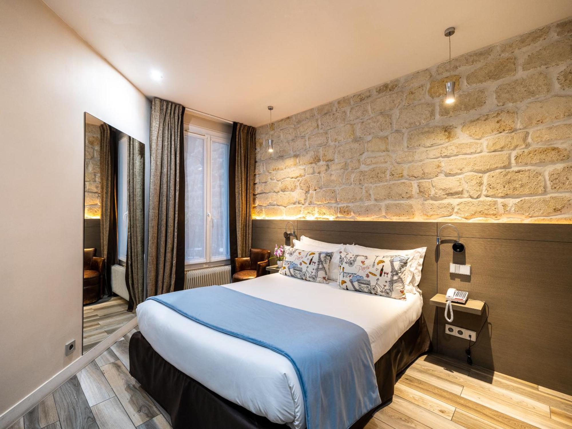 Minerve 3* Paris