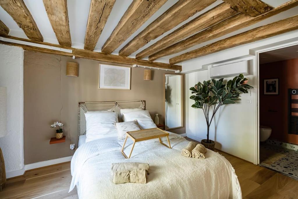 Pavillon Eden - Le Nid - Le Marais Appartement